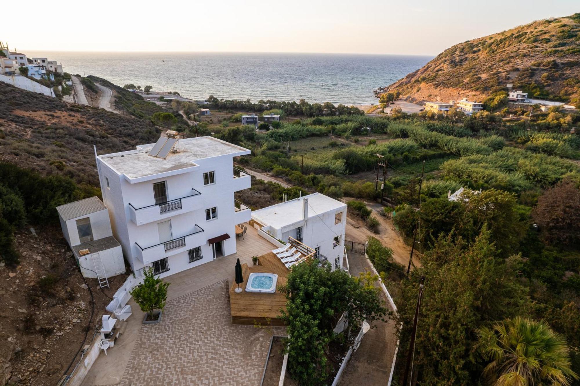 Villa Dirui Fodele Exterior photo